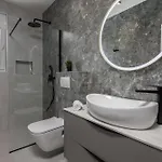 Leonarda Zadarvillas * Nin