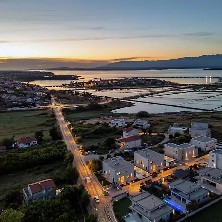 Leonarda Zadarvillas Villa *