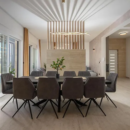 Leonarda Zadarvillas