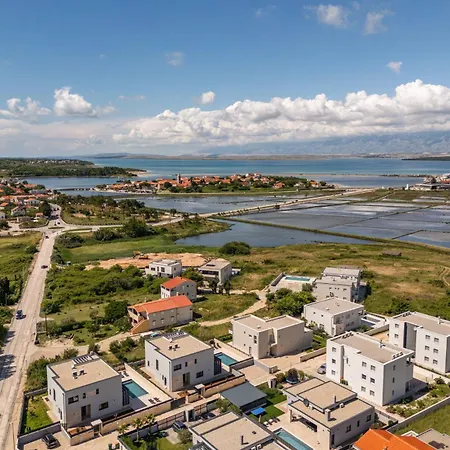 Leonarda Zadarvillas Villa