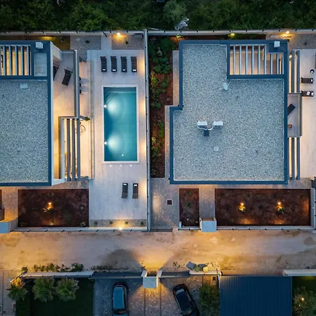 Leonarda Zadarvillas Nin