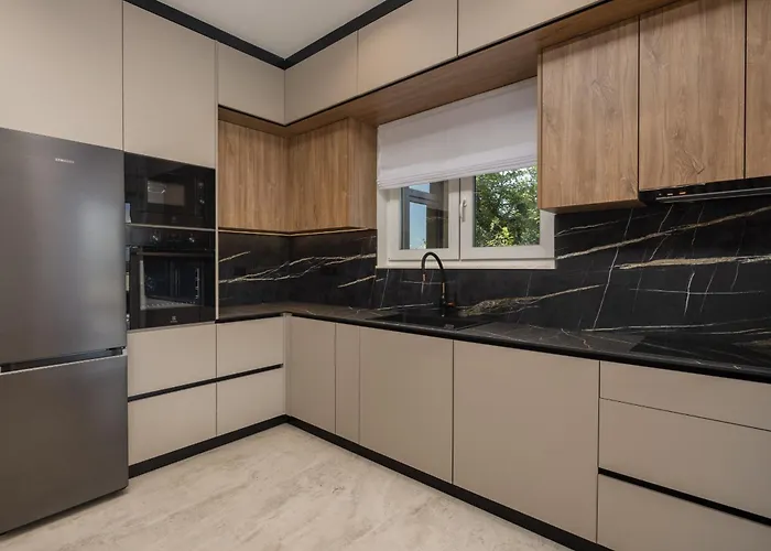 Leonarda Zadarvillas Willa Nin