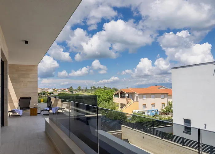 Willa Leonarda Zadarvillas Nin