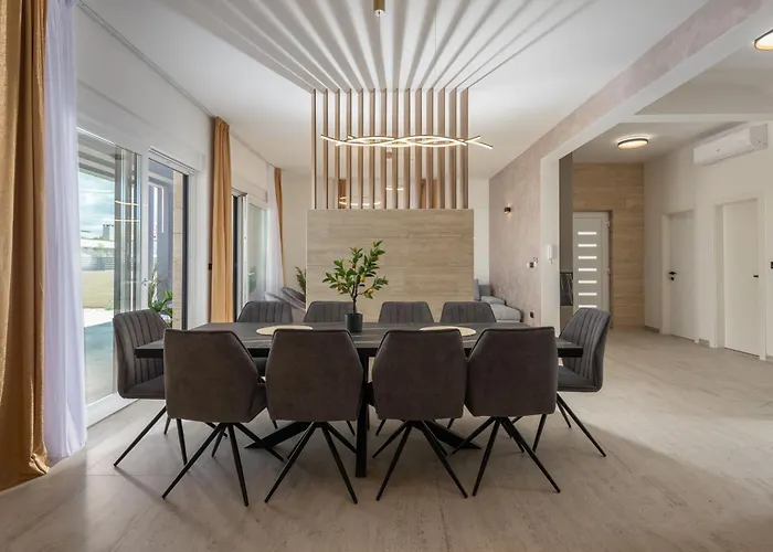 Leonarda Zadarvillas