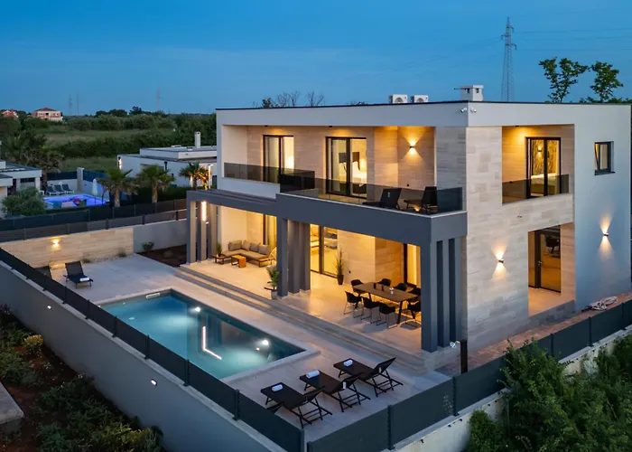 Leonarda Zadarvillas Villa Nin