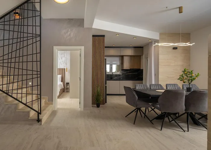 Leonarda Zadarvillas *