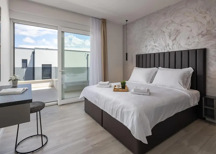 Leonarda Zadarvillas Nin